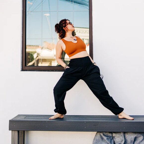 Bali Pant Smocked Waist Accent Tapered Leg Outdoor Travel Pockets Pants Black - Picture 9 of 11